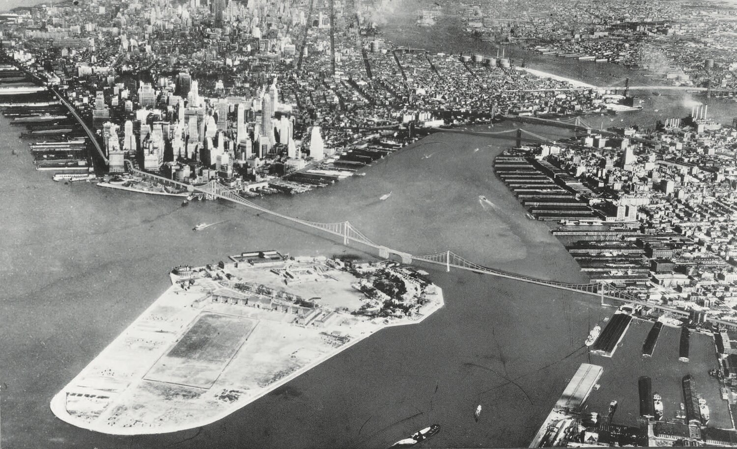 The planned, but ultimately unbuilt Brooklyn-Battery Bridge